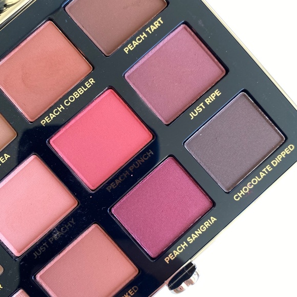 TOO FACED Just peachy matte eyeshadow palette - Picture 3 of 5
